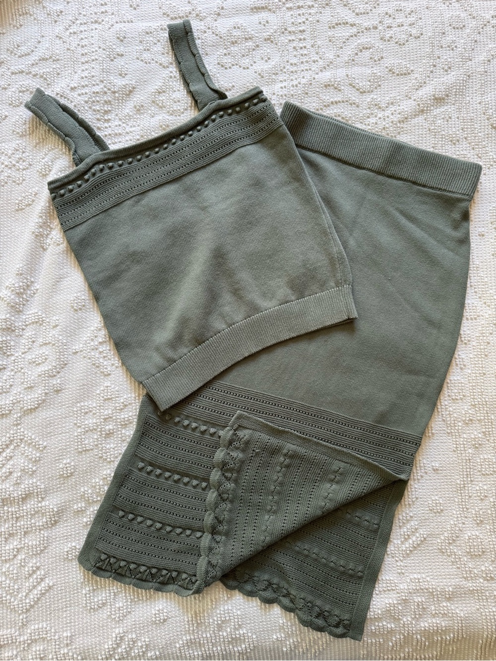 Boden Crocheted Knit Set Tank And Skirt US Size 4 Sage Green